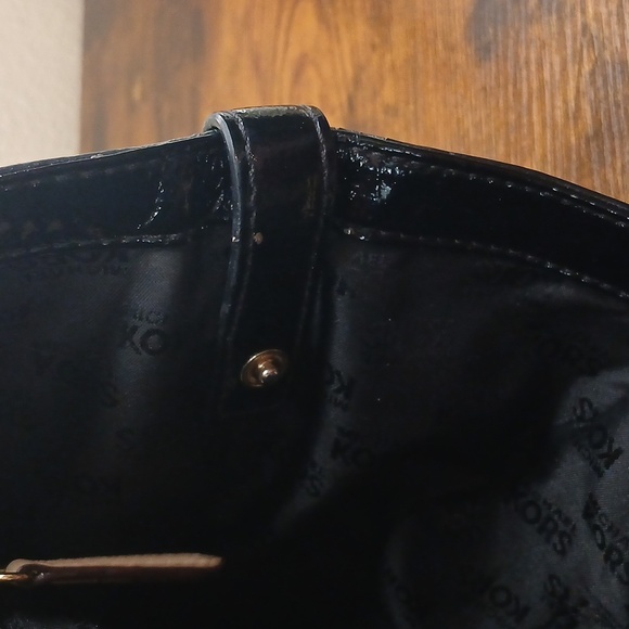 Pristine Michael Kors Jet Set Tote in Mirror Metallic Black - Picture 8 of 11